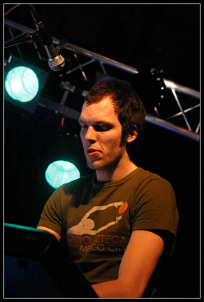 2004-01-26 - Niccokick från Stora Teatern, Göteborg
