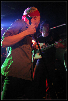 2004-02-06 - Amulet från Sticky Fingers, Göteborg