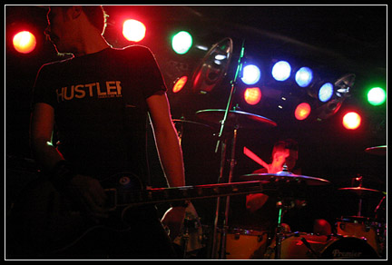 2004-02-06 - Amulet från Sticky Fingers, Göteborg