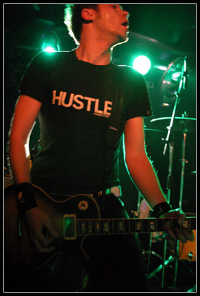 2004-02-06 - Amulet från Sticky Fingers, Göteborg