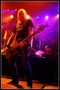 2004-02-13 - Backyard Babies från P3 Popstad 2004, Jönköping