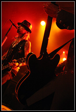 2004-02-13 - Backyard Babies från P3 Popstad 2004, Jönköping