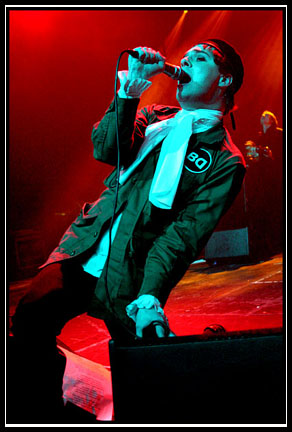 2003-12-18 - Broder Daniel från Lisebergshallen, Göteborg