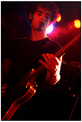 2003-08-20 - Black Rebel Motorcycle Club från Debaser Slussen, Stockholm