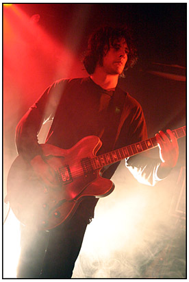 2003-08-20 - Black Rebel Motorcycle Club från Debaser Slussen, Stockholm