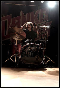 2003-11-06 - Danko Jones från Chalmers, Göteborg