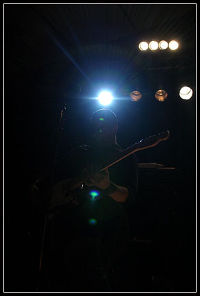 2003-11-06 - Danko Jones från Chalmers, Göteborg