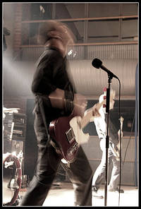 2003-11-06 - Danko Jones från Chalmers, Göteborg
