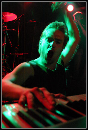 2003-10-08 - Fibes Oh Fibes! från Sticky Fingers, Göteborg