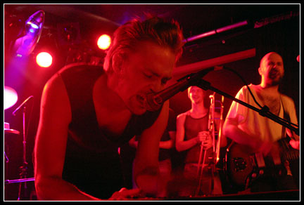 2003-10-08 - Fibes Oh Fibes! från Sticky Fingers, Göteborg