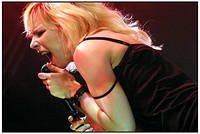 2003-08-09 - The Sounds från Gbg Kalaset, Göteborg