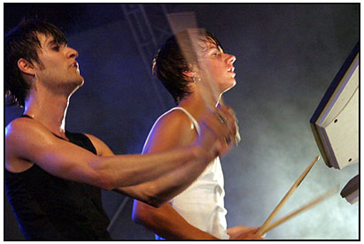2003-08-09 - The Sounds från Gbg Kalaset, Göteborg