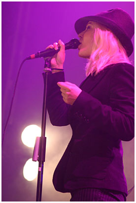 2003-08-09 - The Sounds från Gbg Kalaset, Göteborg