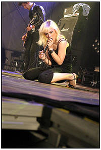 2003-08-09 - The Sounds från Gbg Kalaset, Göteborg