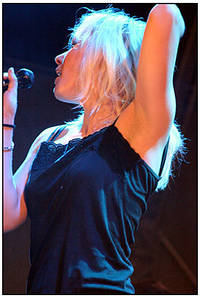 2003-08-09 - The Sounds från Gbg Kalaset, Göteborg