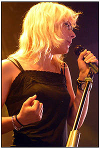2003-08-09 - The Sounds från Gbg Kalaset, Göteborg