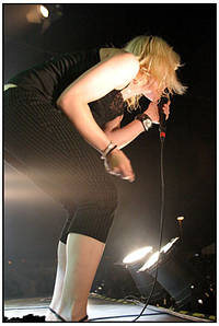 2003-08-09 - The Sounds från Gbg Kalaset, Göteborg