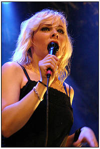 2003-08-09 - The Sounds från Gbg Kalaset, Göteborg