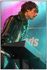 2003-08-09 - The Sounds från Gbg Kalaset, Göteborg