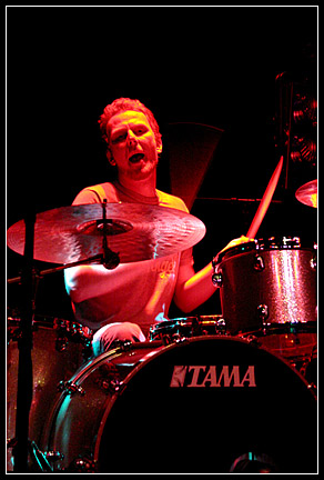 2003-12-04 - Her Majesty från Access All Areas, Stockholm