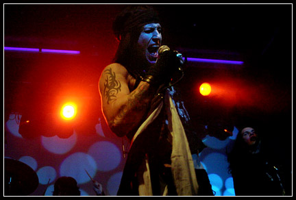 2003-12-18 - Hardcore Superstar från Sticky Fingers, Göteborg
