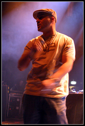 2004-01-22 - Latin Kings från Stora Teatern, Göteborg