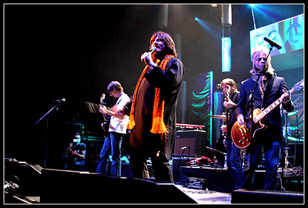 2004-01-22 - The Soundtrack Of Our Lives från Stora Teatern, Göteborg