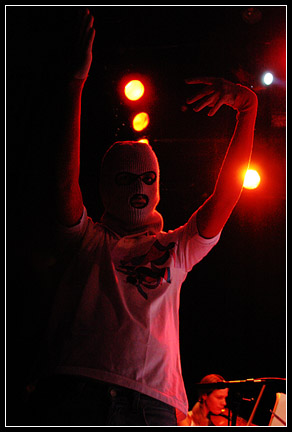 2004-03-02 - Hidden Cameras från Trädgår'n, Göteborg