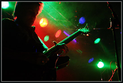2004-03-10 - The Movements från Sticky Fingers, Göteborg