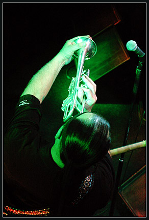 2004-03-10 - Dick Dale från Sticky Fingers, Göteborg