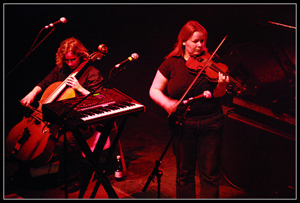 2004-03-24 - Belle & Sebastian från Trädgår'n, Göteborg