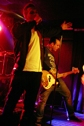 2004-04-14 - Boys från Sticky Fingers, Göteborg