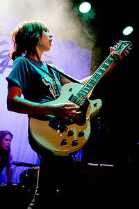 2004-05-19 - Sahara Hotnights från Stora Teatern, Göteborg