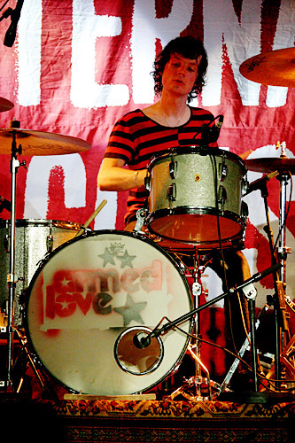 2004-05-22 - The (International) Noise Conspiracy från Wien Planet Music, Wien