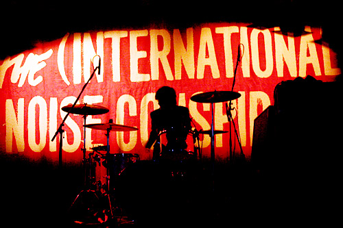2004-05-24 - The (International) Noise Conspiracy från Zürich Rote Fabrik, Zürich
