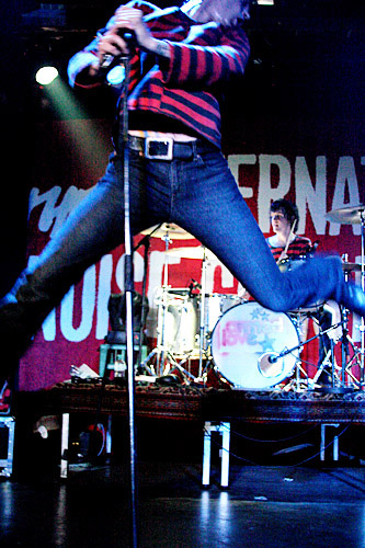 2004-05-22 - The (International) Noise Conspiracy från Wien Planet Music, Wien