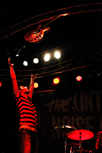 2004-05-27 - The (International) Noise Conspiracy från Popaganda, Stockholm