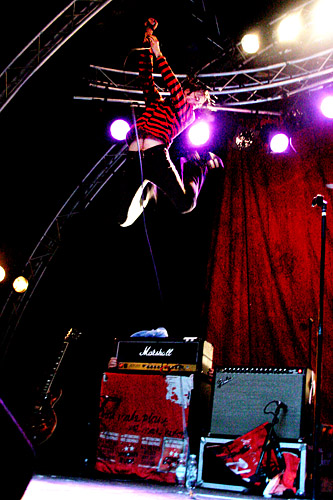 2004-05-27 - The (International) Noise Conspiracy från Popaganda, Stockholm