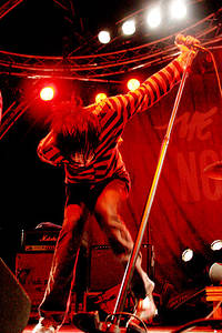 2004-05-27 - The (International) Noise Conspiracy från Popaganda, Stockholm