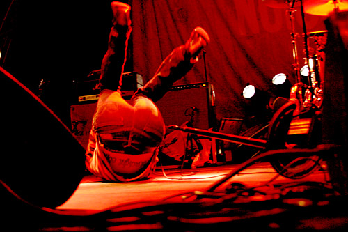 2004-05-27 - The (International) Noise Conspiracy från Popaganda, Stockholm