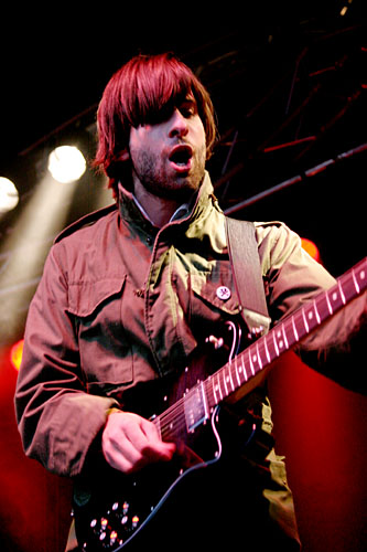 2004-05-29 - Shout Out Louds från Popaganda, Stockholm