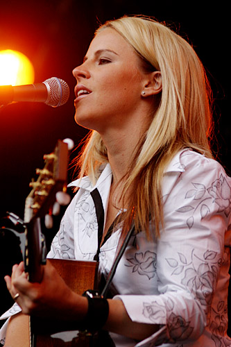 2004-06-17 - Lisa Miskovsky från Hultsfred, Hultsfred