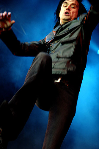 2004-06-18 - The (International) Noise Conspiracy från Hultsfred, Hultsfred
