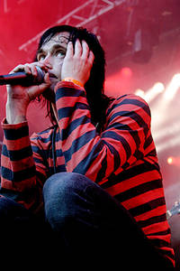 2004-06-18 - The (International) Noise Conspiracy från Hultsfred, Hultsfred