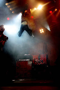 2004-06-18 - The (International) Noise Conspiracy från Hultsfred, Hultsfred
