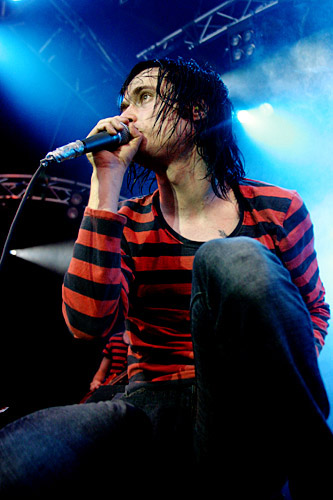 2004-06-18 - The (International) Noise Conspiracy från Hultsfred, Hultsfred