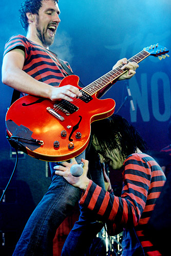 2004-06-18 - The (International) Noise Conspiracy från Hultsfred, Hultsfred