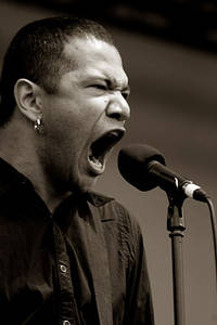 2004-06-26 - Danko Jones från Hurricane - Southside, Hamburg