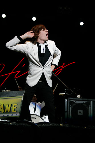 2004-06-26 - The Hives från Hurricane - Southside, Hamburg