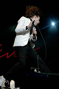 2004-06-26 - The Hives från Hurricane - Southside, Hamburg